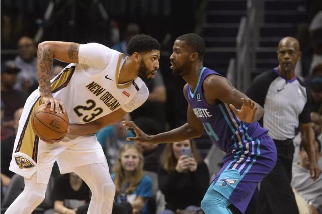 太阳38分惨败勇士！杜兰特库里拥抱热聊 球迷热议KD要重返勇士了