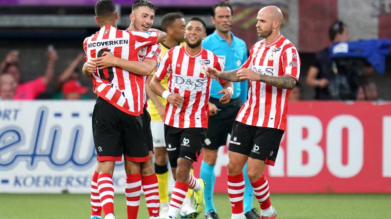 力成为他们 力成为他们