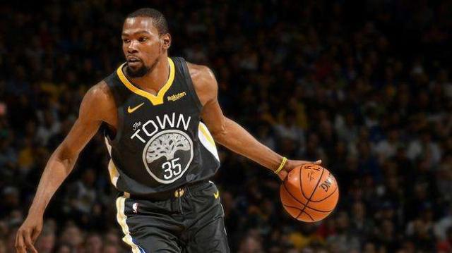 体育CBA：五人得分上双 青岛战胜天津