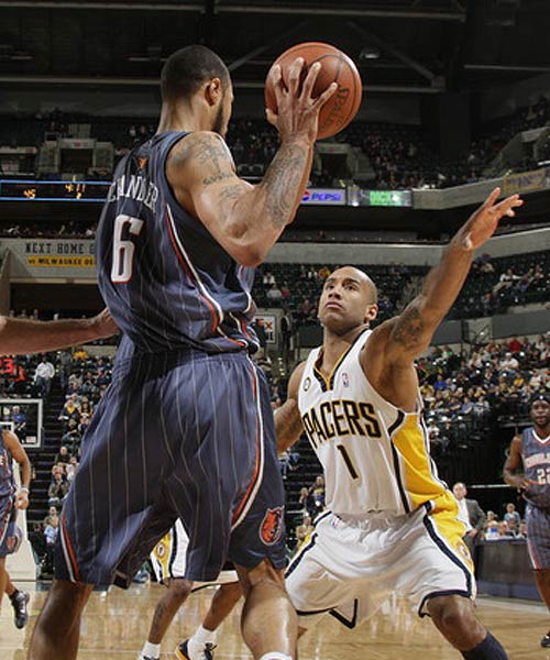 两队就在中 两队就在中