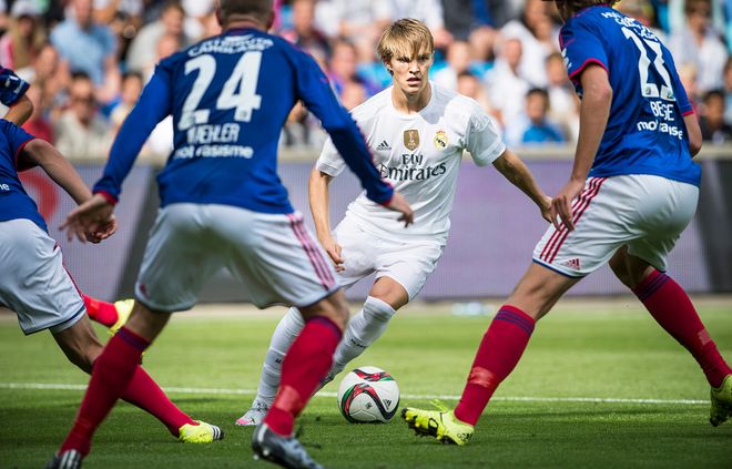 有知情人士 有知情人士