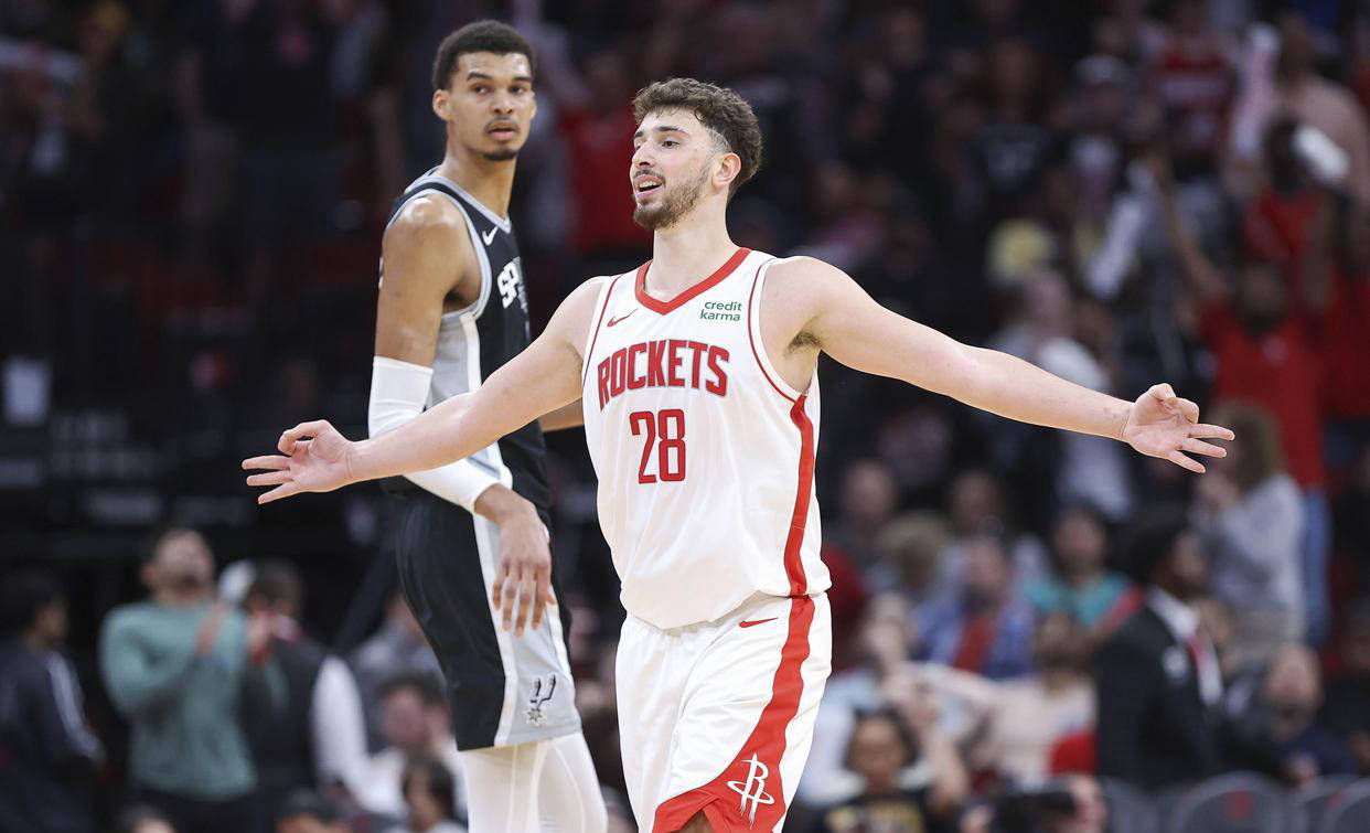 返回更衣室 返回更衣室