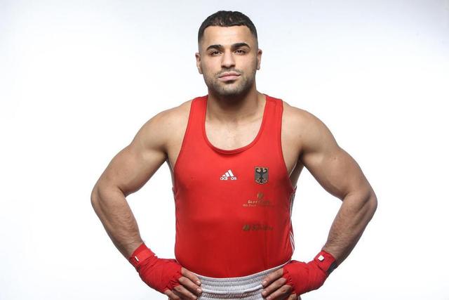 巅峰M6世 巅峰M6世